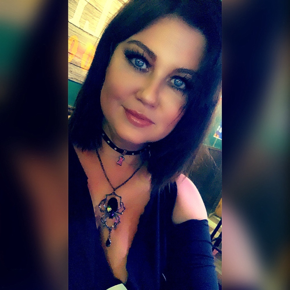Meet your Posher, Jen